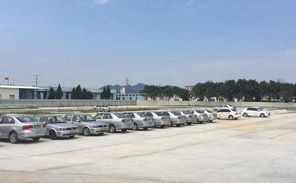 驾校<a href='https://www.vowins.com/app/' target='_blank'><u>app软件</u></a>开发